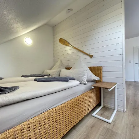 Fievfoten Og * 보르쿰